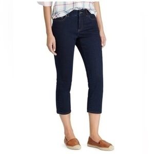NWT Chaps Jean Capris Shape Scult Slimming size 4 $59 21” inseam New